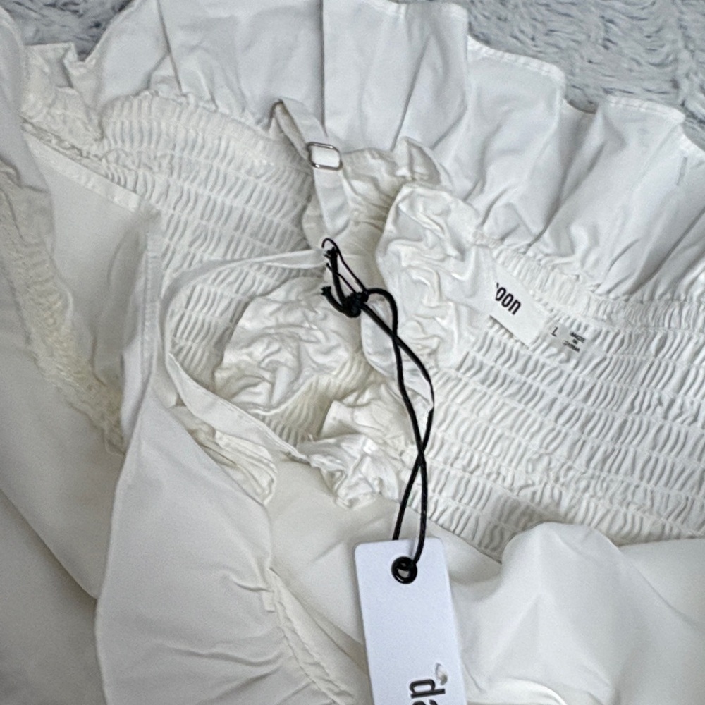 Chic Ruffled White Mini Dress - Picture 8 of 9